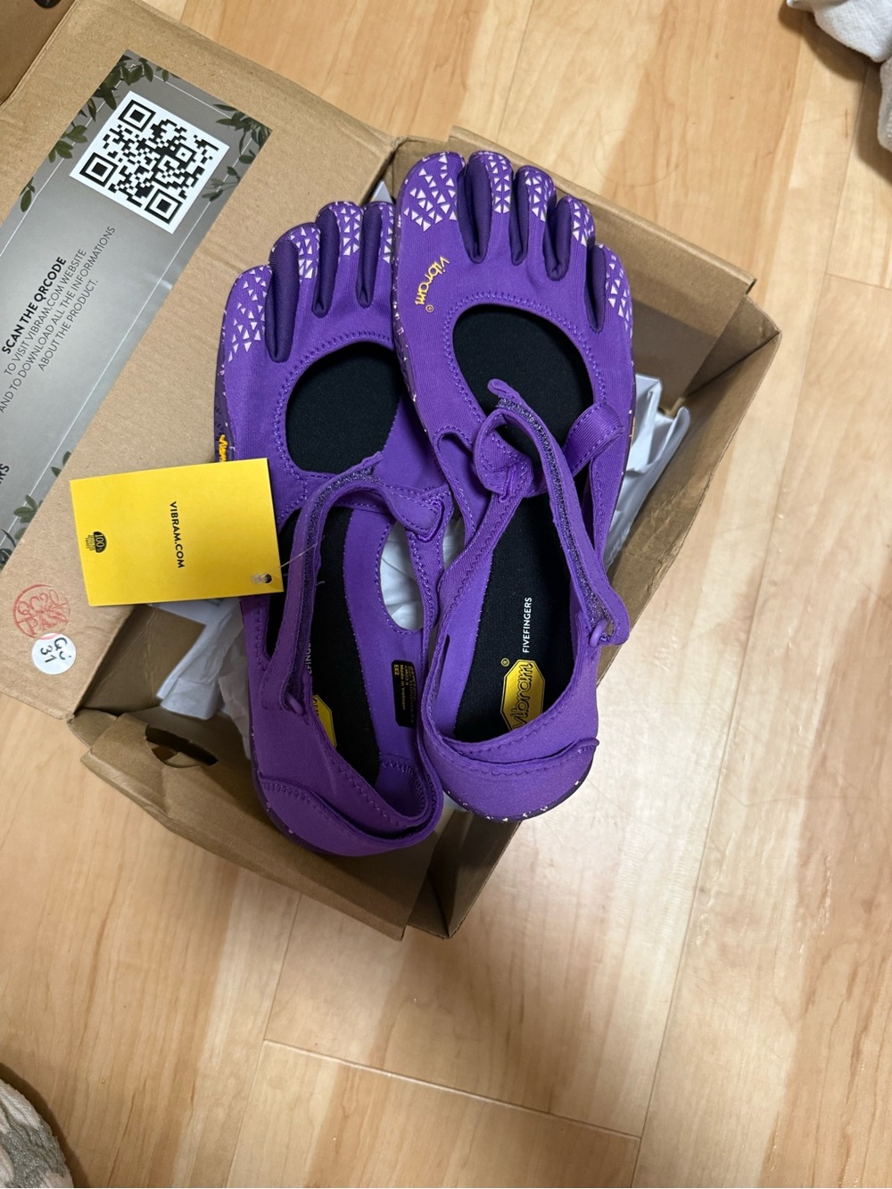 Vibram Women's FiveFingers Purple Toe-Ring Athletic Shoe